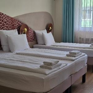 Hotel Kapitan Morey