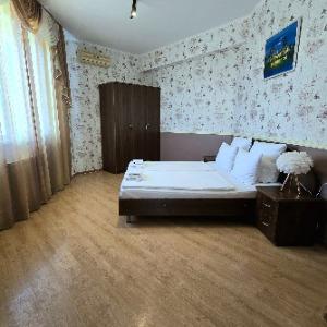 Hotel Kapitan Morey