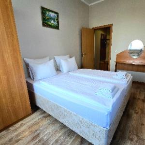 Hotel Kapitan Morey