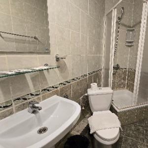 Hotel Kapitan Morey