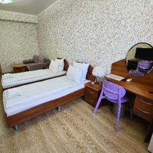 Hotel Kapitan Morey