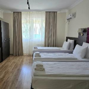 Hotel Kapitan Morey