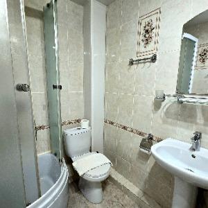 Hotel Kapitan Morey