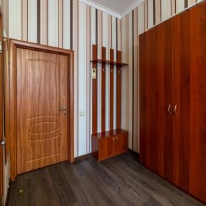 Hotel Democrat on Nekrasova 58