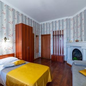 Hotel Democrat on Nekrasova 58