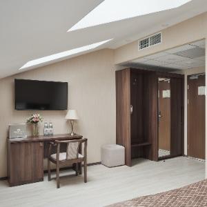 Hotel Diplomat