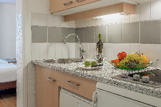 Гостиница Citadines Bastille Gare de Lyon Paris