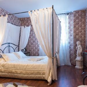 Hotel Uyut