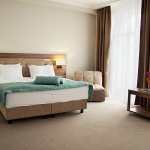 Hotel Khrustalniy Resort & Spa