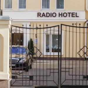 Hotel Radio Hotel