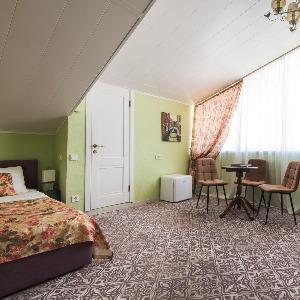 Accomodation facility Seriy Gus