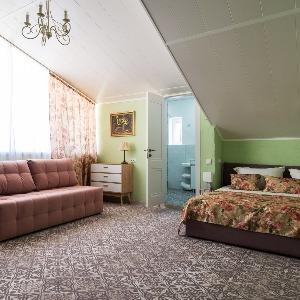 Accomodation facility Seriy Gus
