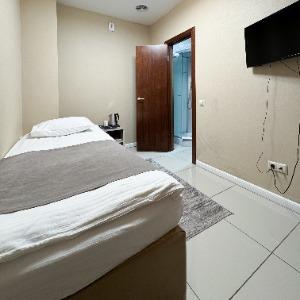 Tsentral Hotel
