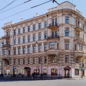 Hotel Station Premier V18