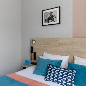 Hotel Station Premier V18