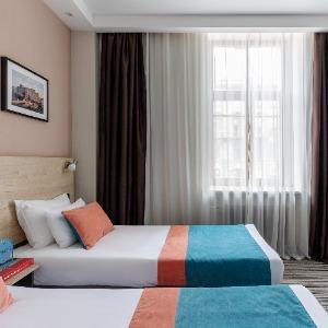 Hotel Station Premier V18