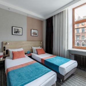 Hotel Station Premier V18