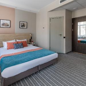 Hotel Station Premier V18