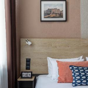 Hotel Station Premier V18