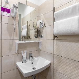 Hotel Station Premier V18