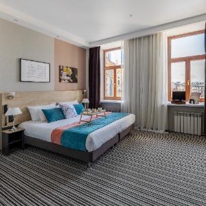 Hotel Station Premier V18