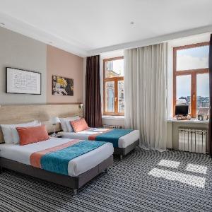 Hotel Station Premier V18