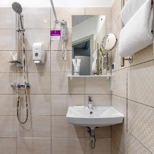 Hotel Station Premier V18