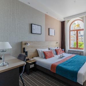 Hotel Station Premier V18