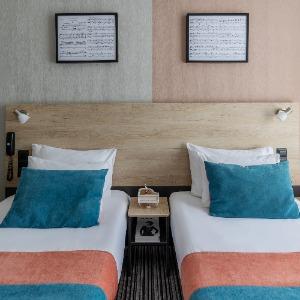 Hotel Station Premier V18