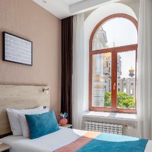 Hotel Station Premier V18