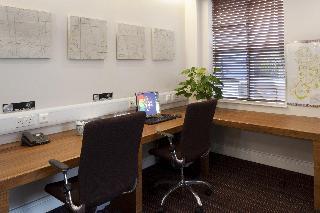 Гостиница Holiday Inn Express Croydon
