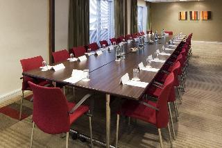 Гостиница Holiday Inn Express Croydon