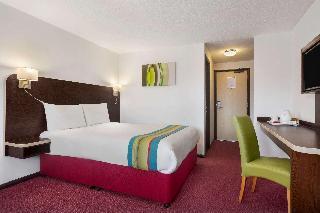 Hotel Ramada by Wyndham South Mimms M25