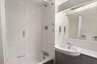 Hotel Ramada by Wyndham South Mimms M25