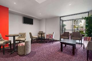 Hotel Ramada by Wyndham South Mimms M25