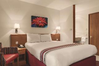 Hotel Ramada by Wyndham Cambridge