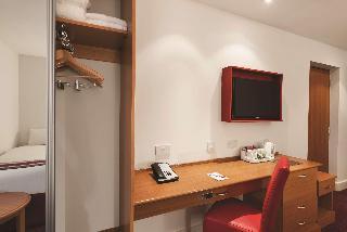 Hotel Ramada by Wyndham Cambridge