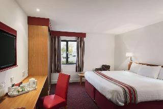 Hotel Ramada by Wyndham Cambridge