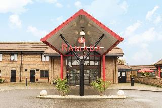 Hotel Ramada by Wyndham Cambridge