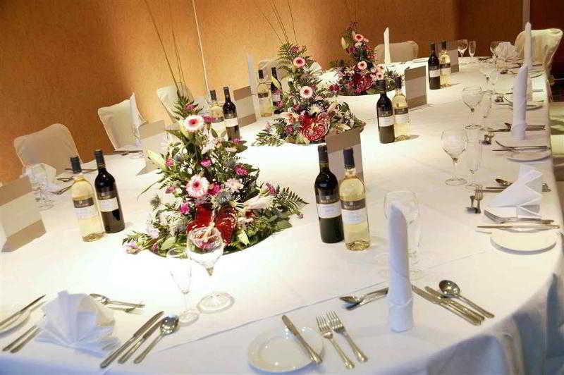 Гостиница Mercure Wetherby Hotel