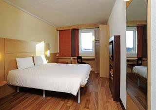 Гостиница Ibis Gloucester