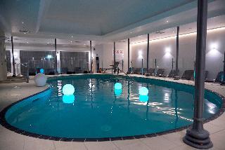 Гостиница Crowne Plaza Felbridge