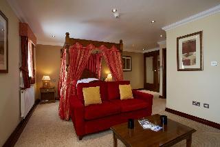 Best Western Plus Pastures Hotel