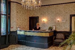 Гостиница Hallgarth Manor House, Signature Collection