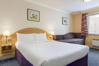 Гостиница Days Inn by Wyndham Watford Gap