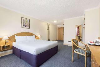 Гостиница Days Inn by Wyndham Watford Gap