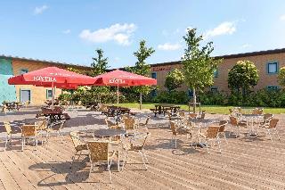 Hotel Ramada by Wyndham Cobham