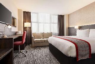 Гостиница Ramada by Wyndham Cobham