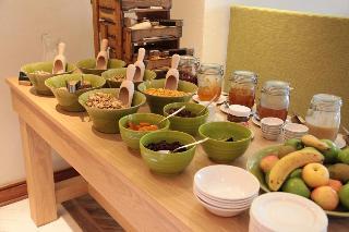 Гостиница Holiday Inn London Heathrow T5