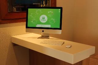 Гостиница Holiday Inn London Heathrow T5